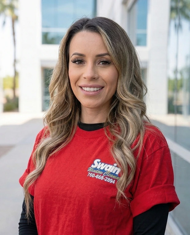 Laura Swain Cofounder